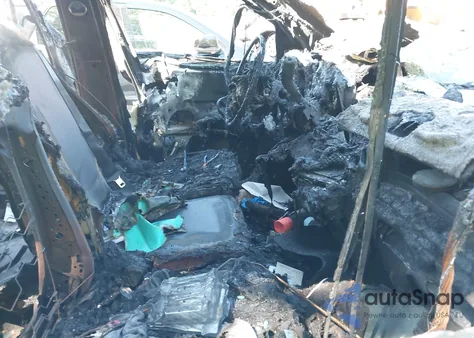 2022 Chevrolet Silverado 1500 Ltd 4Wd Standard Bed Lt z USA, uszkodzony, nr VIN 1GCUYDET7NZ116559